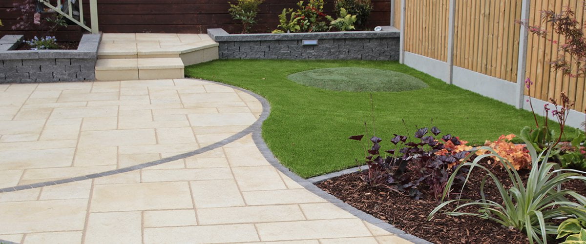 Garden Paving Installers For Oxford 